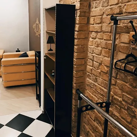 Center Cozy Studio Apartment *