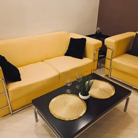 Center Cozy Studio Apartment *