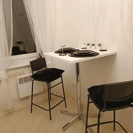 Apartment Center Cozy Studio *